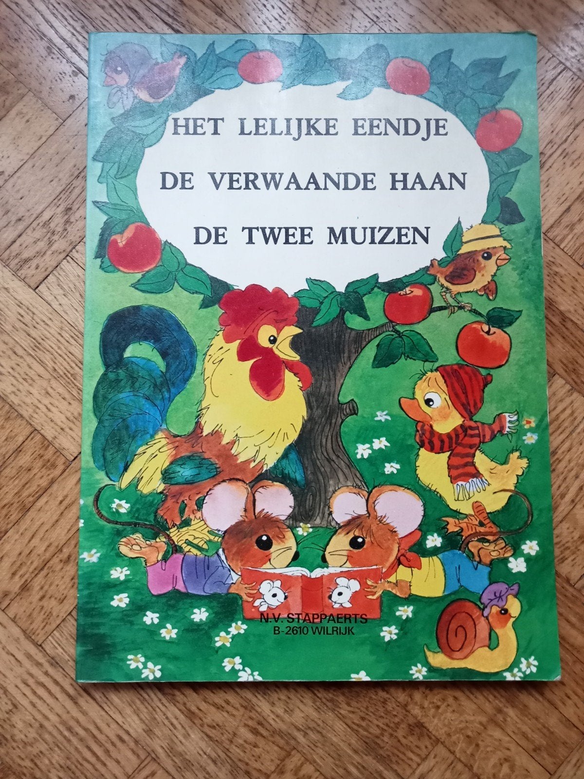 Het lelijke eendje, de verdwaande haan en de twee muizen, Boeken, Ophalen of Verzenden, Gelezen