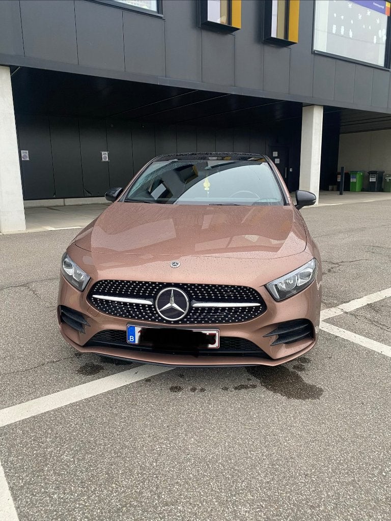 Mercedes A-klasse 180 AMG line, 100 kW, Achat, Noir, 5 portes