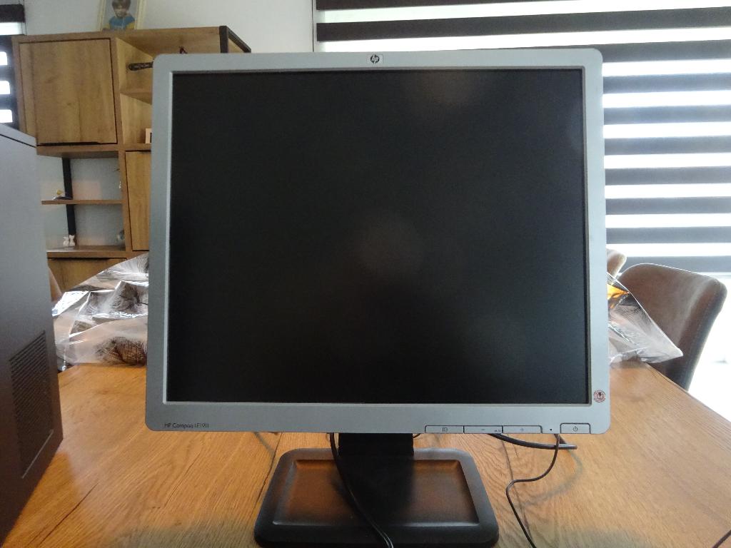 Ecran moniteur, Informatique & Logiciels, Enlèvement, Utilisé