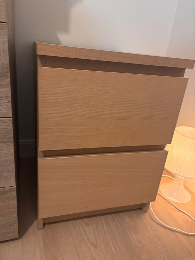 Nachtkastje met 2 lades IKEA MALM, Ophalen, Zo goed als nieuw