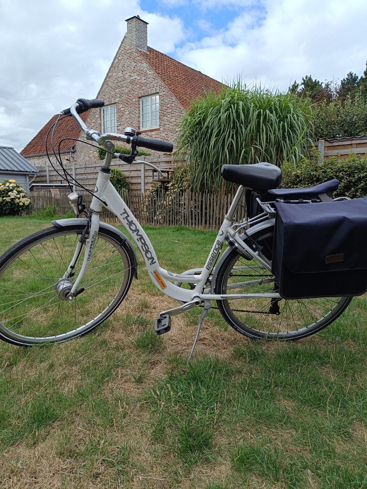 damesfiets Thompson, Ophalen