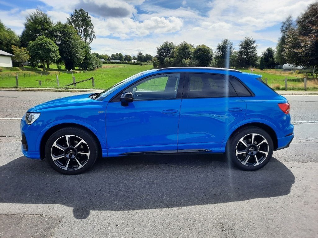 Audi Q3 35 2.0 TDI S-line S-tronic Diesel, Auto's, Audi, 4 cilinders, Bluetooth, Bedrijf, 5 deurs