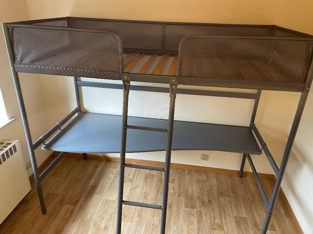 IKEA hoogslaper + bedlatten + bureau, Huis en Inrichting, Slaapkamer | Stapelbedden en Hoogslapers, Gebruikt, Hoogslaper, 90 cm