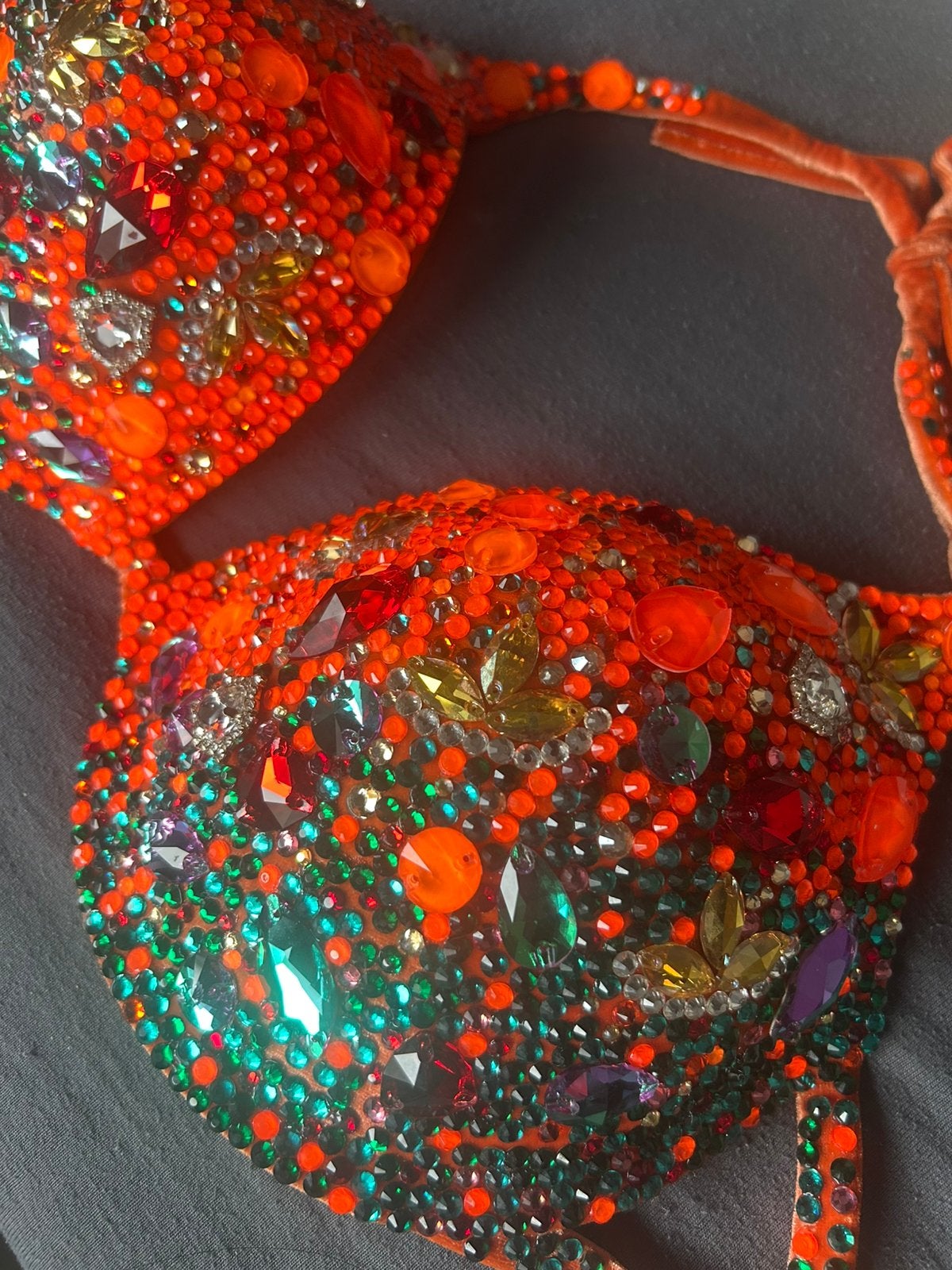 IFBB NPC INBA bikini fitness Swarovski stenen maat 34, Kleding | Dames, Badmode en Zwemkleding, Verzenden, Zo goed als nieuw, Oranje