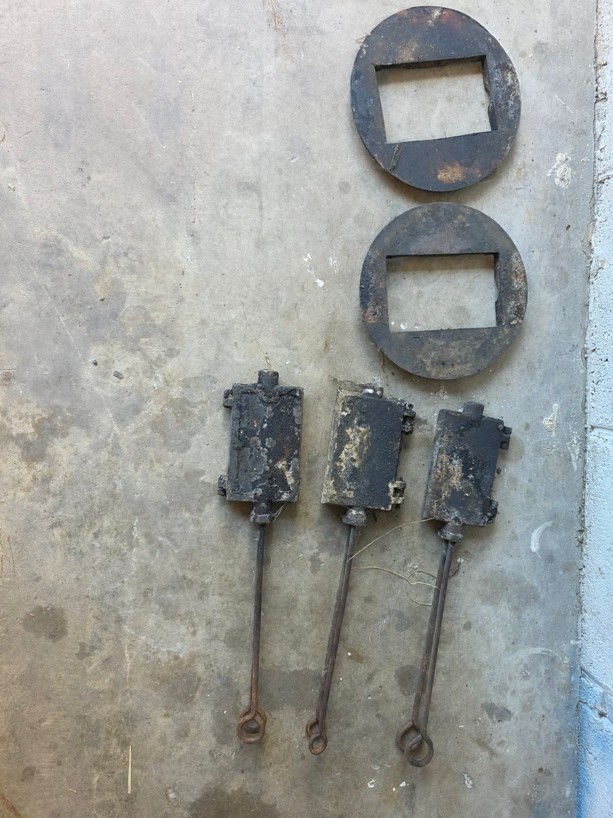 Gaufrier en fonte, Enlèvement