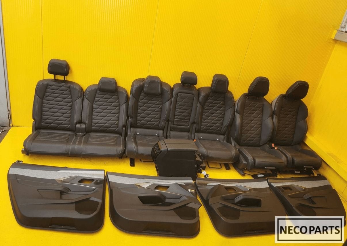 PEUGEOT 5008 III INTERIEUR SET STOELEN ALLES LEVERBAAR!!!, Auto-onderdelen, Interieur en Bekleding, Peugeot, Gebruikt, Ophalen of Verzenden