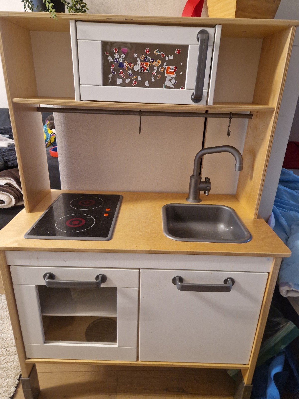 IKEA speelgoed keukentje en veel accessoires, Ophalen