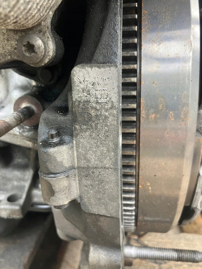 Moteur 9HC Complet PEUGEOT 308, Envoi, Utilisé, Skoda