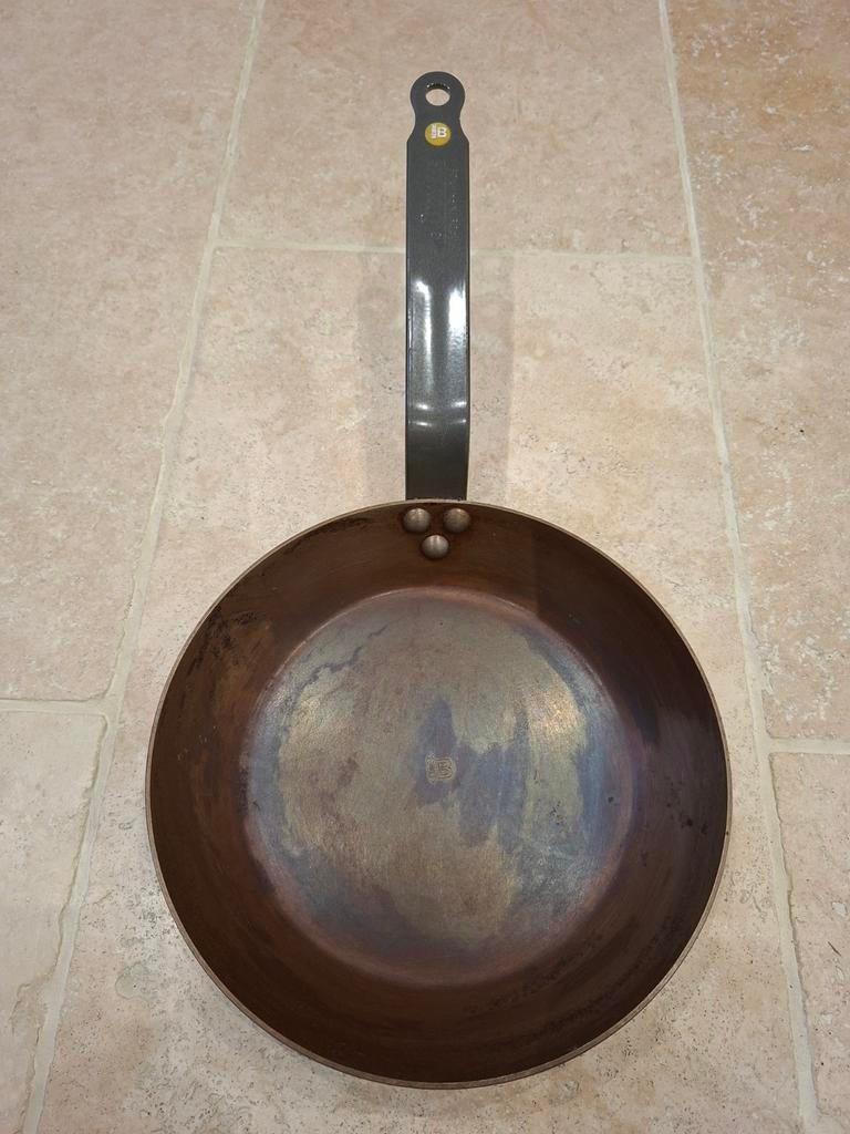 De Buyer gietijzeren koekenpan van 24 cm, Ophalen of Verzenden