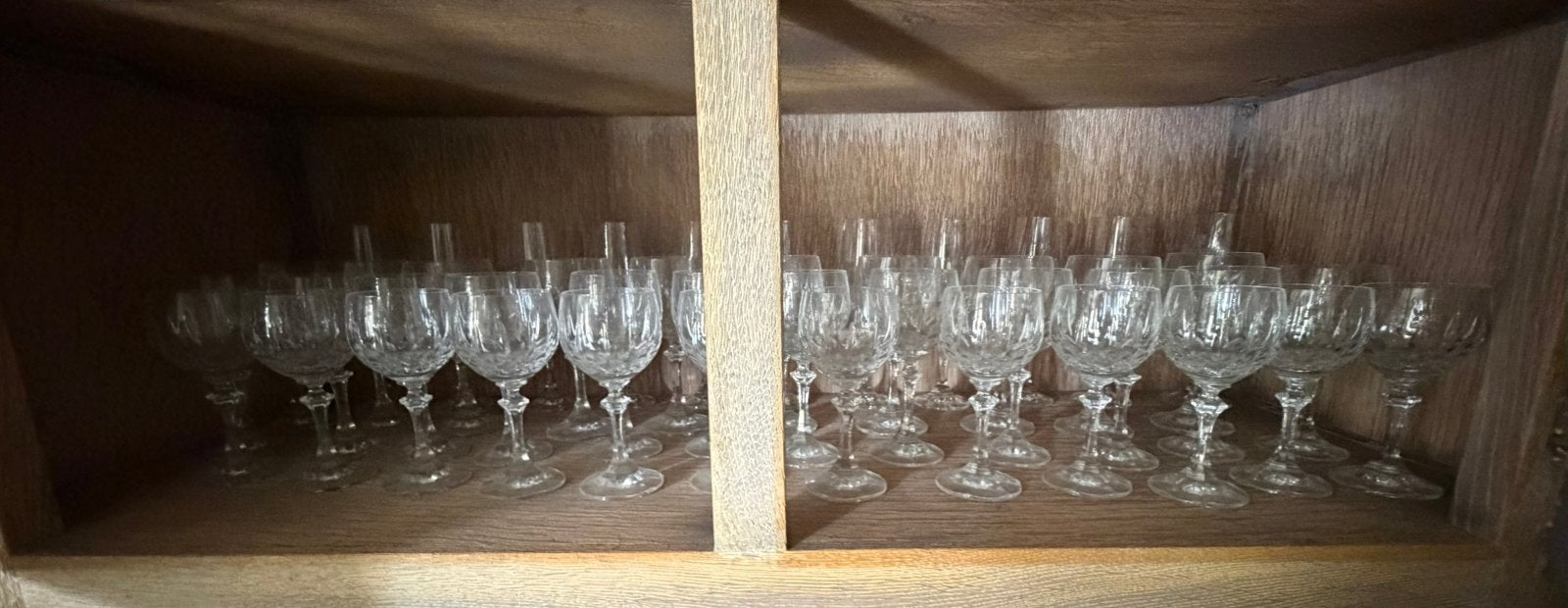 40 j oud kristallen glasservies (44st), Ophalen