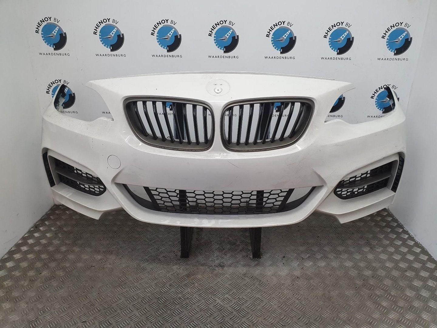BMW 2 SERIES VOORBUMPER 51118058066 2020, Auto-onderdelen, Gebruikt, Voor, Ophalen of Verzenden, Bumper