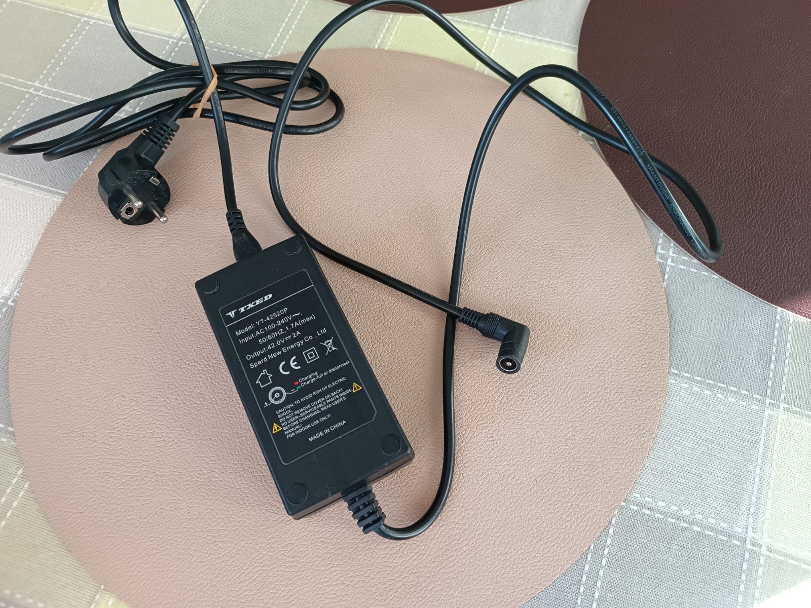 Chargeur de vélo électrique, Enlèvement ou Envoi