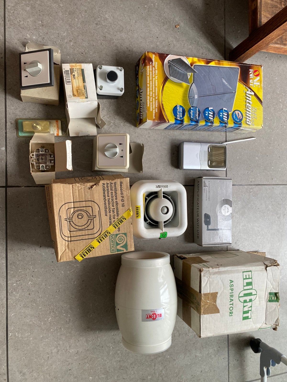 Matériel électronique et wifi