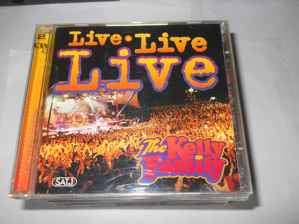 2 CD S - THE KELLY FAMILY, Pop, Ophalen of Verzenden, Zo goed als nieuw, Verzamelalbum