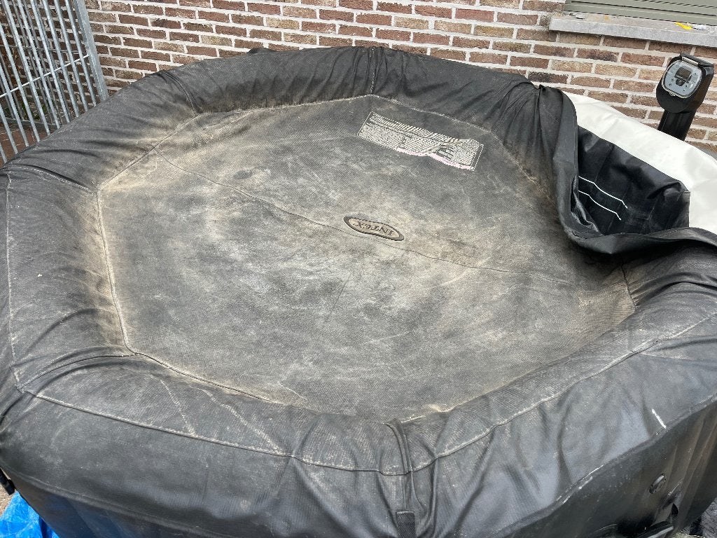 Intex PureSpa Jet & Bubble opblaasbare jacuzzi XL, Ophalen, Gebruikt, Filter, Opblaasbaar