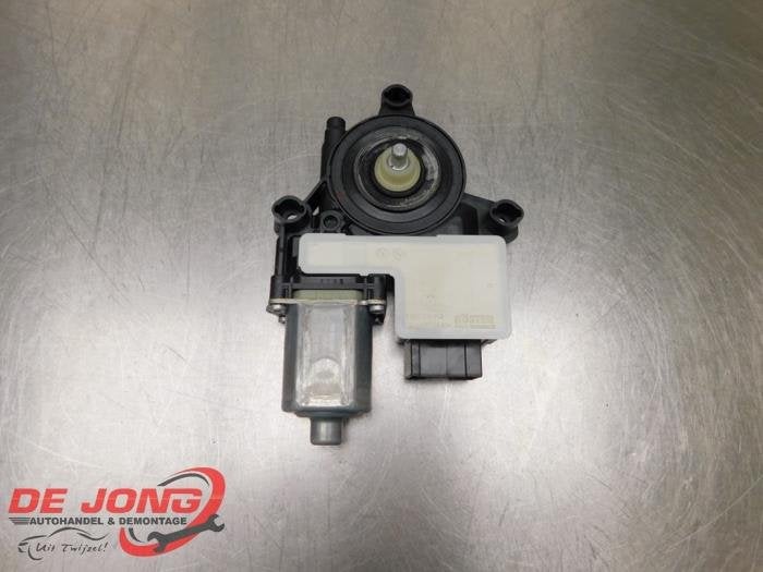 Moteur de vitre portière d'un Volkswagen Polo, Volkswagen, -, 3 mois de garantie, Utilisé