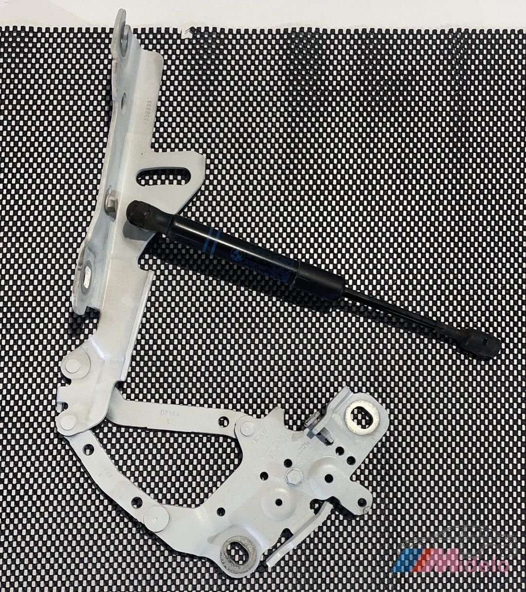 BMW F31 MOTORKAP SCHARNIER LINKS 13989610, Auto-onderdelen, Gebruikt, -, -, Ophalen of Verzenden