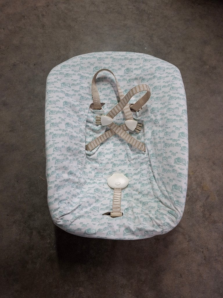 Stokke newborn nest + hoes, Kinderen en Baby's, Kinderstoelen, Ophalen, Gebruikt, Overige typen