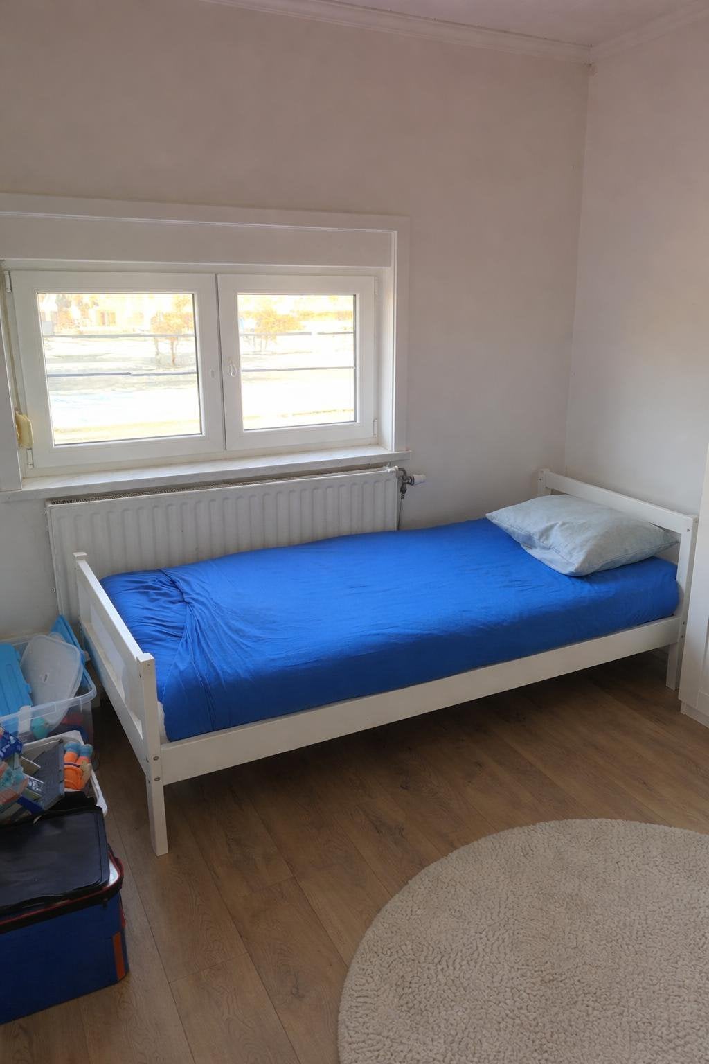 Lit ikea en tres bonne etat, Enlèvement, Comme neuf, Matelas