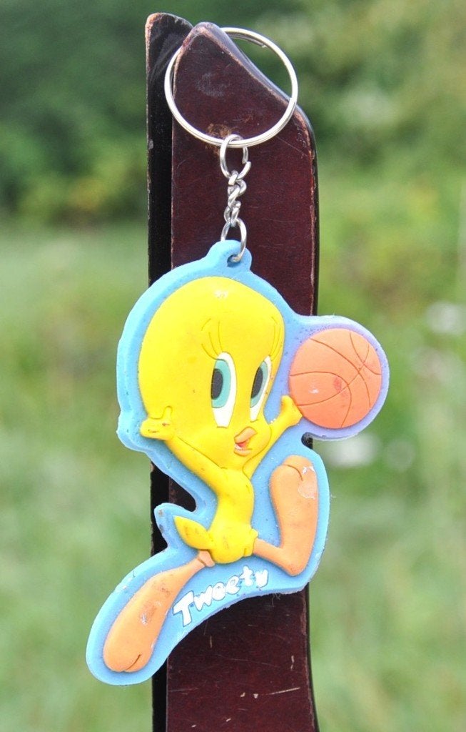 porte clé titi basketteur, Enlèvement ou Envoi, Comme neuf, Peluche ou Figurine