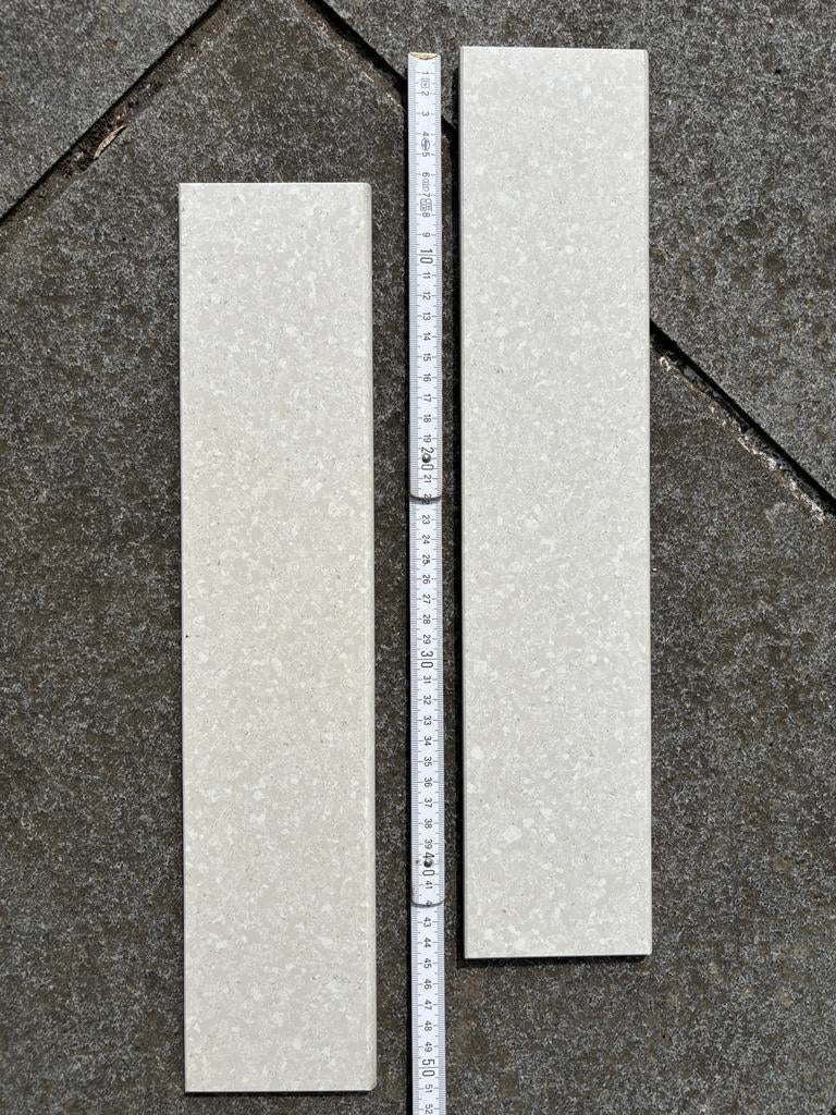 Tegelplinten Granito bianco ongebruikt, Bricolage & Construction, Enlèvement, Comme neuf, Pierre de taille, Plinthes