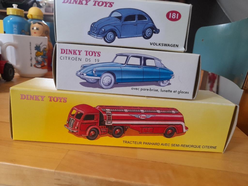 autootjes dinky toys, Ophalen of Verzenden, Zo goed als nieuw, Auto, Dinky Toys