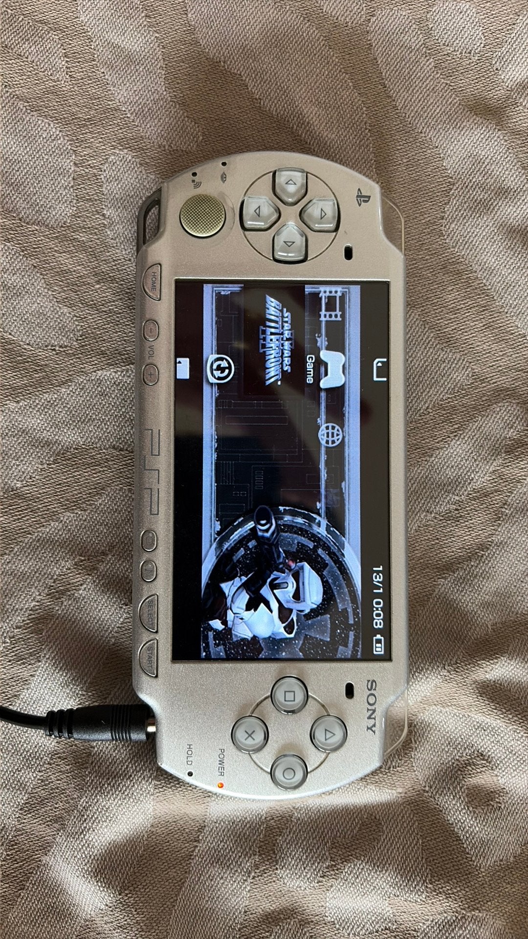 PSP modèle 2000 argent, Enlèvement ou Envoi, Comme neuf, PSP