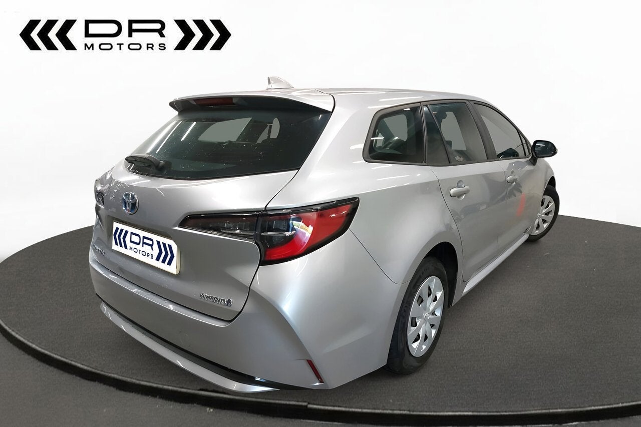 Toyota Corolla Touring Sports 1.8 Hybrid Dynamic e-CVT (Act, Autos, 0 kg, Argent ou Gris, Cruise Control, Euro 6