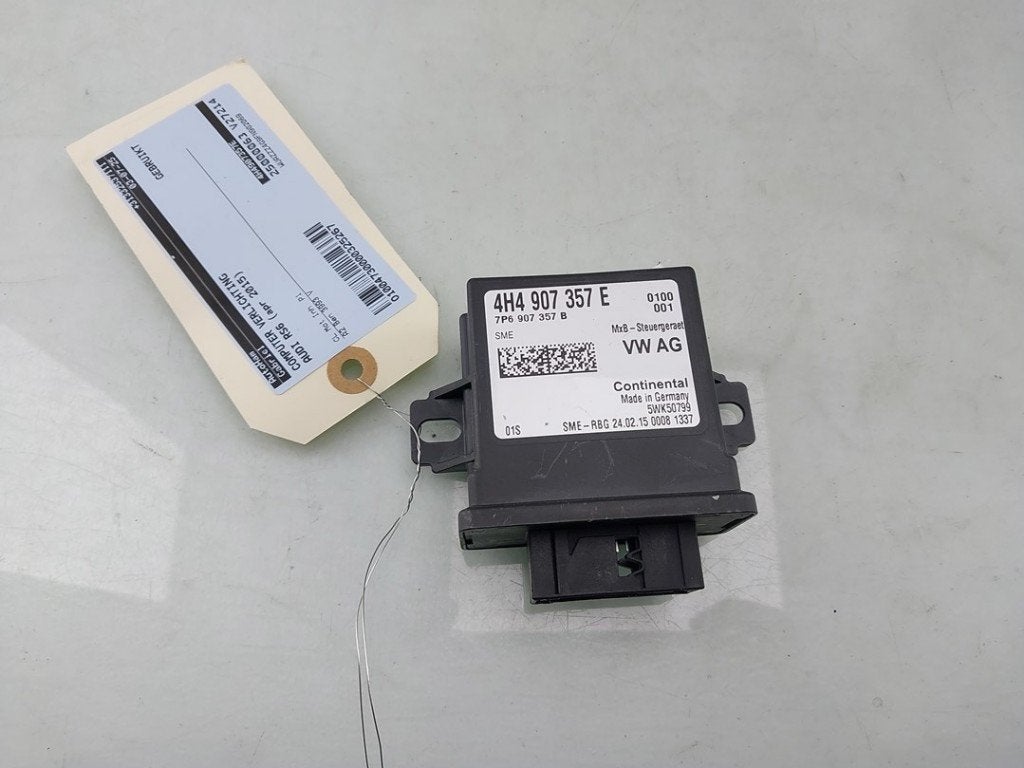 COMPUTER VERLICHTING Audi RS 6 Avant (C7) (01-2013/09-2018), Gebruikt, Audi