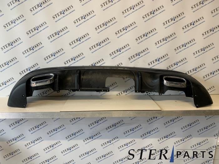 Diffuser achterbumper van een Mercedes GLA, Gebruikt, -, Ophalen of Verzenden, -