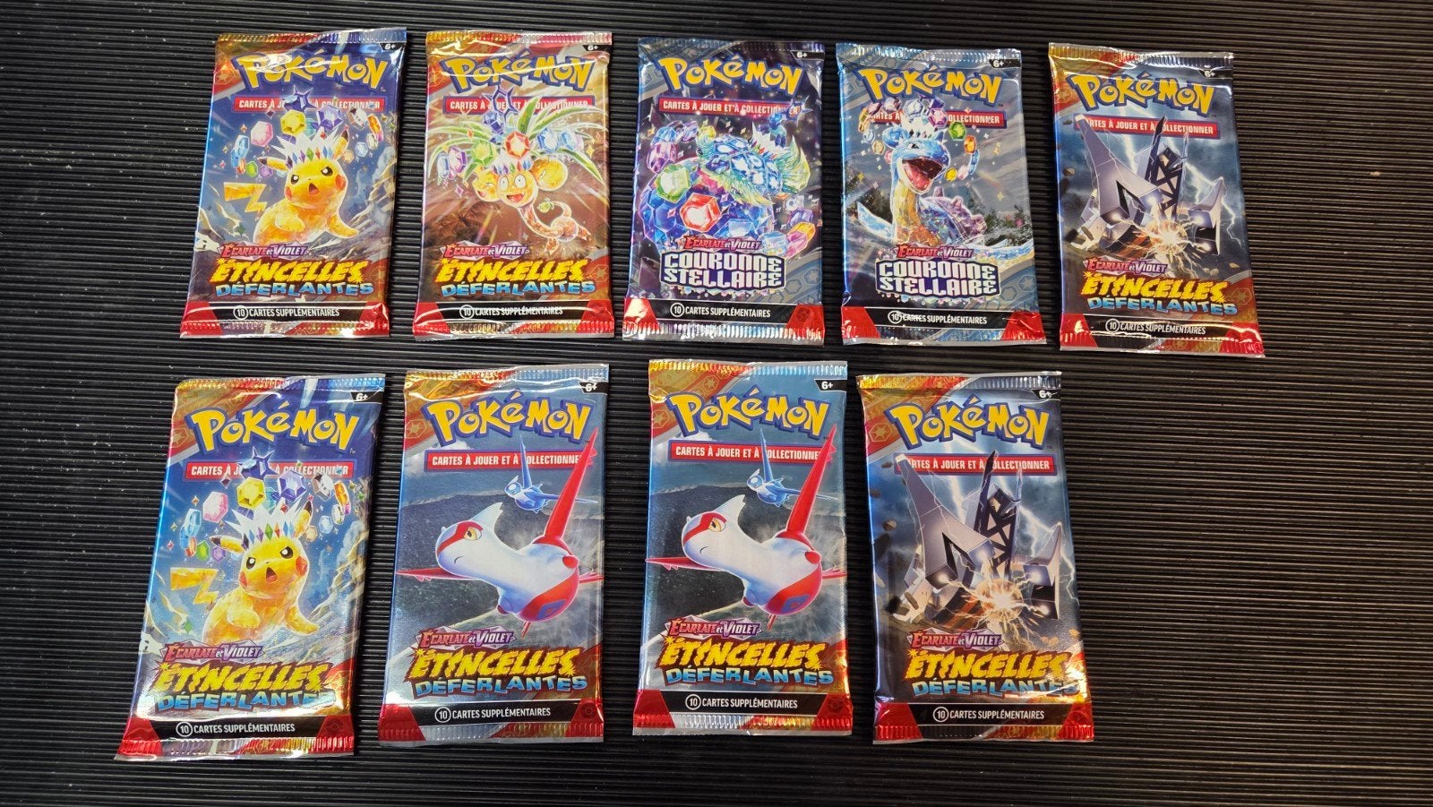 Lot 9 boosters Pokémon FR scellés EV8 EV7 sortis de display, Enlèvement, Booster