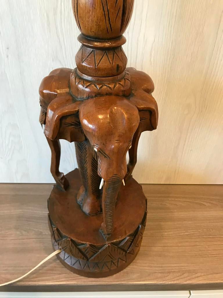 Grote houten lamp olifant, Ophalen, Zo goed als nieuw