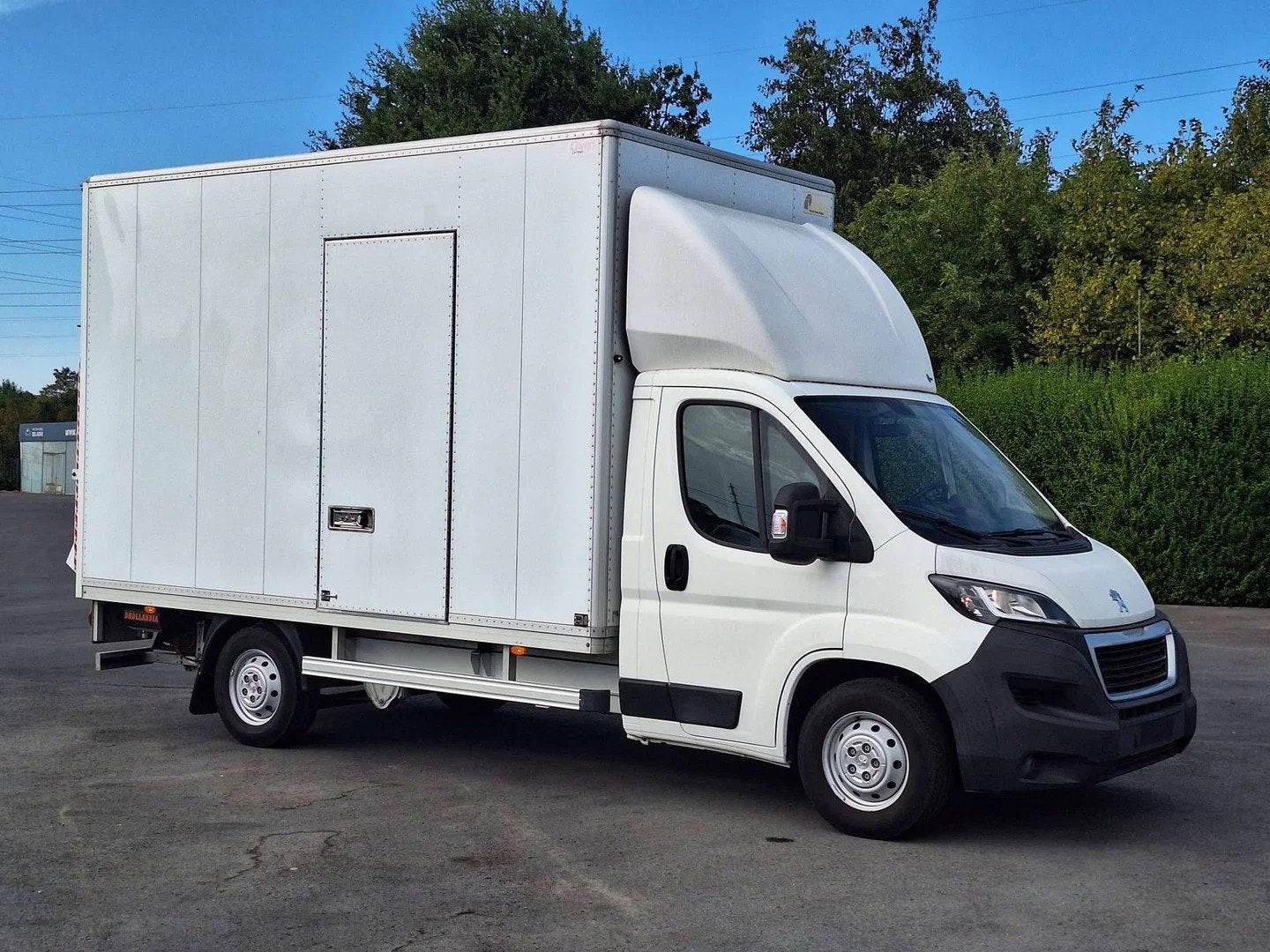Peugeot Boxer 2.0HDI 163pk Laadklep meubelbak Hayon 19000km!, Auto's, Stof, Euro 6, 4 cilinders, Wit