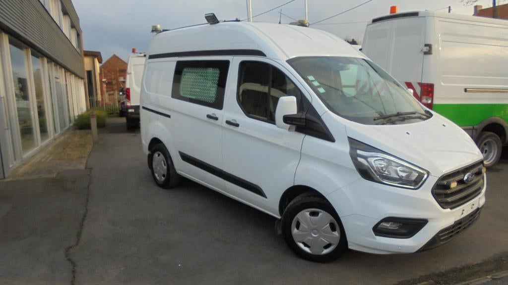 FORD TRANSIT CUSTOM L1H2 - 130 PK - AIRCO - CRUISE - GARANTI, Stof, Euro 6, 4 cilinders, 2500 kg