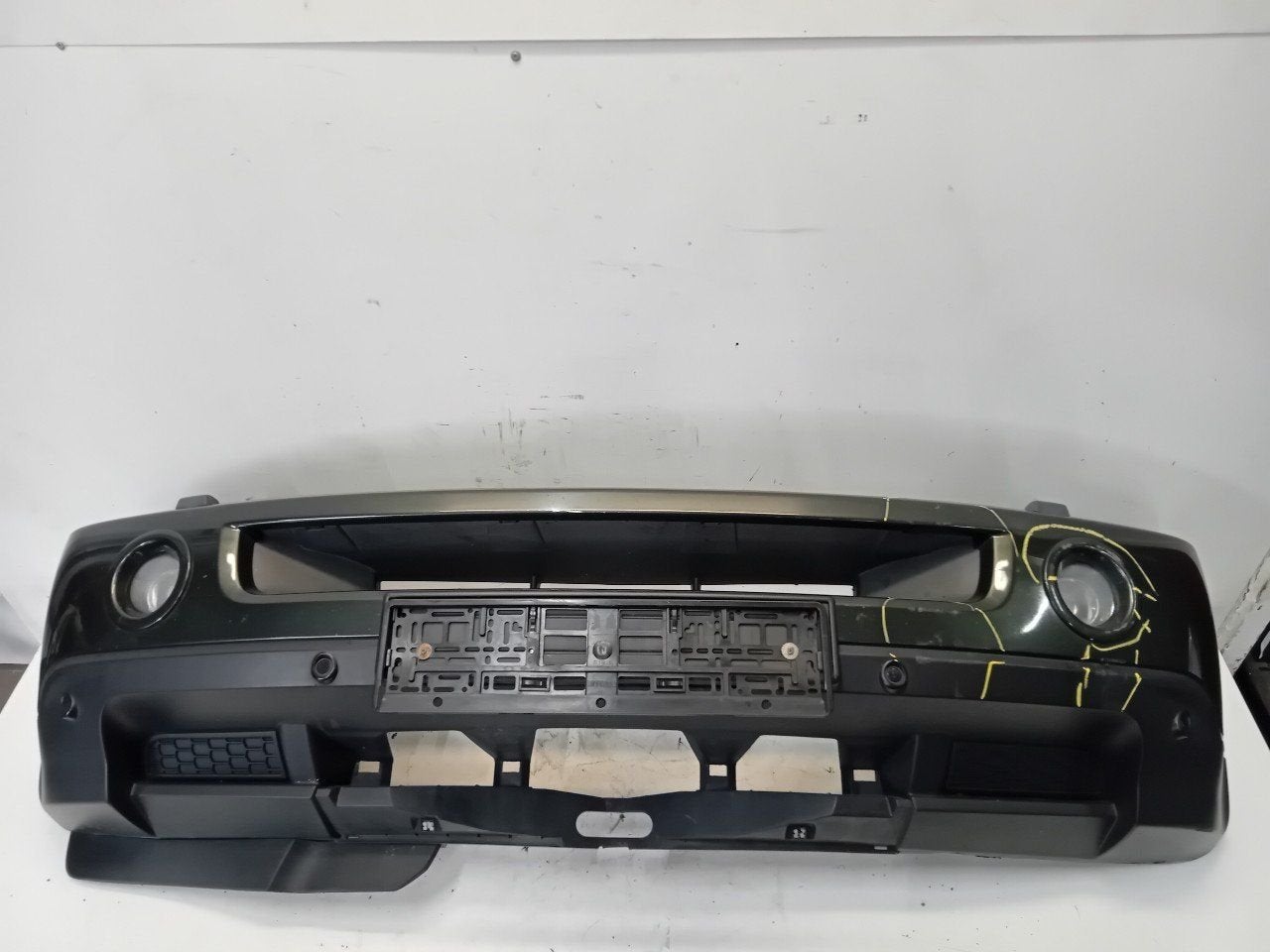 Bumper voor Land Rover Range Rover, Auto-onderdelen, Onderdelen@venauto.nl, Van der Ven Autorecycling B.V., Ettenseweg 76, 4706 PB Roosendaal, The Netherlands
