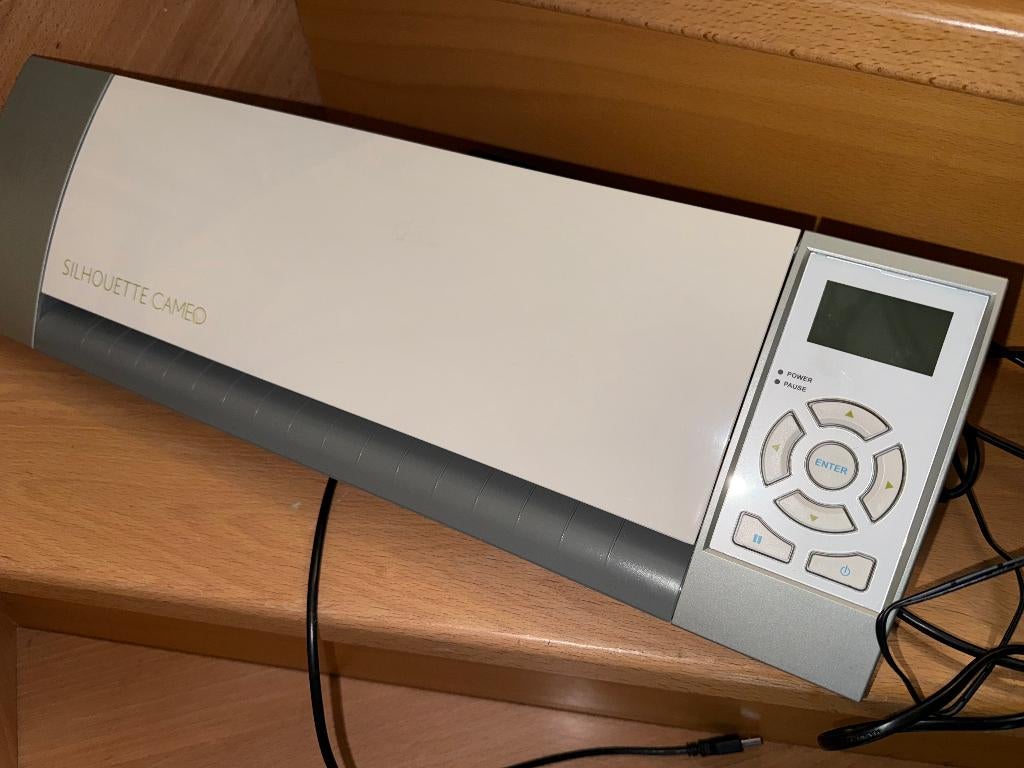 Silhouette Cameo vinylcutter, Hobby en Vrije tijd, Ophalen, Silhouette, Machine, Zelfklevend