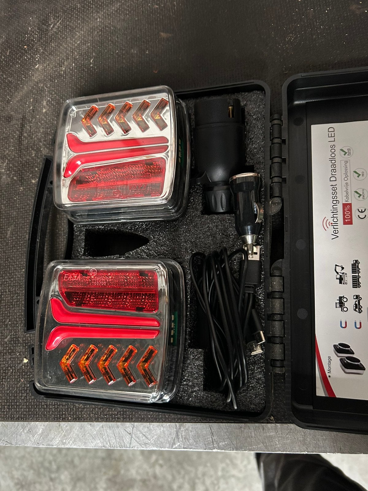 Draadloze aanhangwagenverlichting, Auto-onderdelen, Verlichting, Ophalen