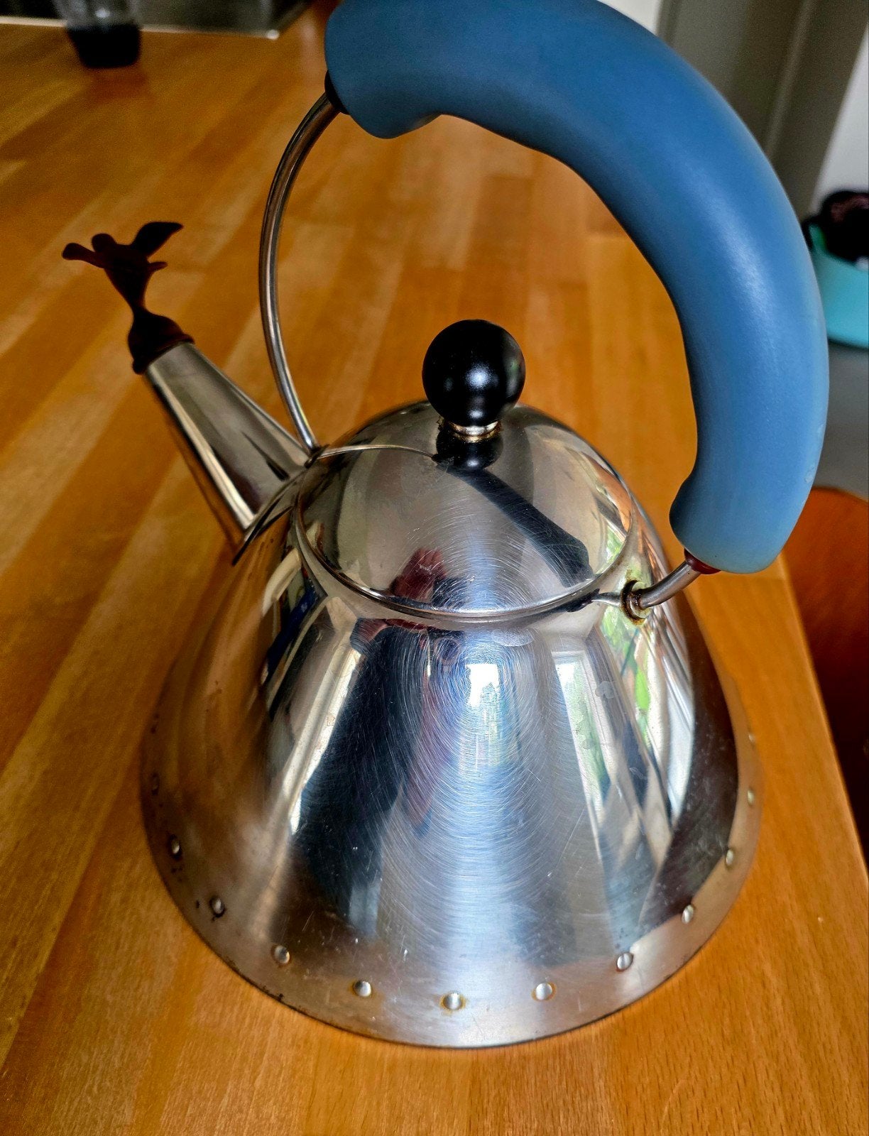 Iconic Alessi 9093 Kettle designed by Michael Graves, Huis en Inrichting, Ophalen
