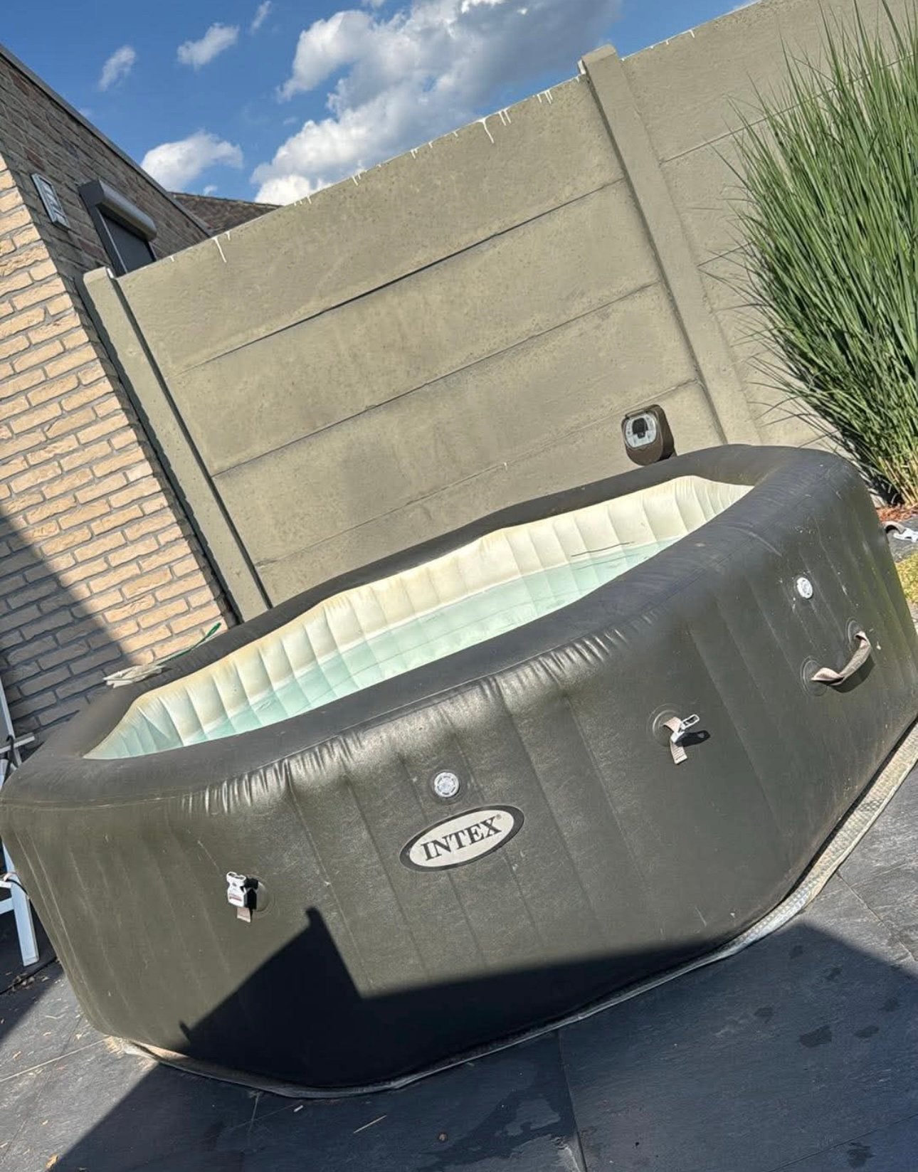 Intex jacuzzi met filter en jetunit, Tuin en Terras, Ophalen, Zo goed als nieuw, Filter