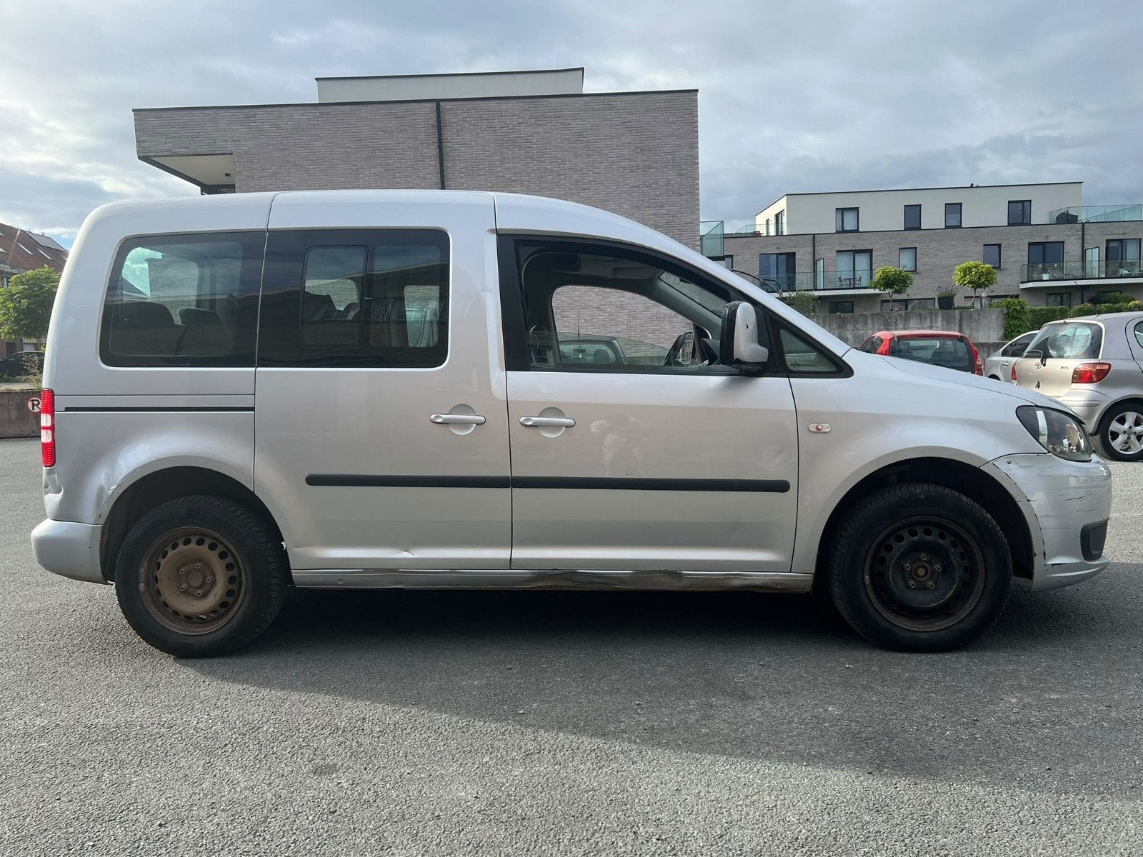VOLKSWAGEN CADY 1.6 TDI 7PLACE, Auto's, Euro 5, 7 zetels, Bedrijf, 55 kW