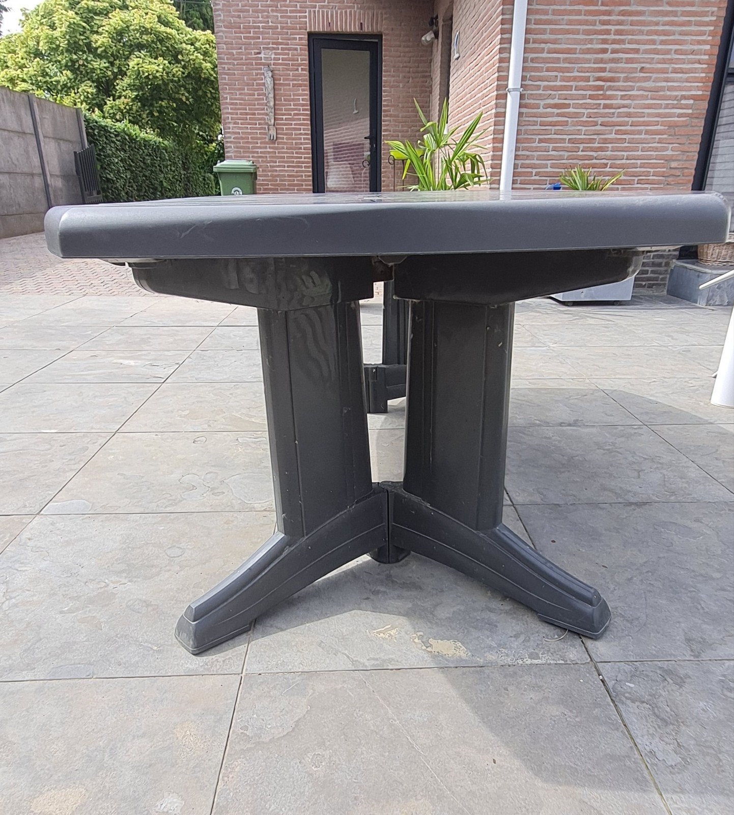 Tuintafel, Ophalen