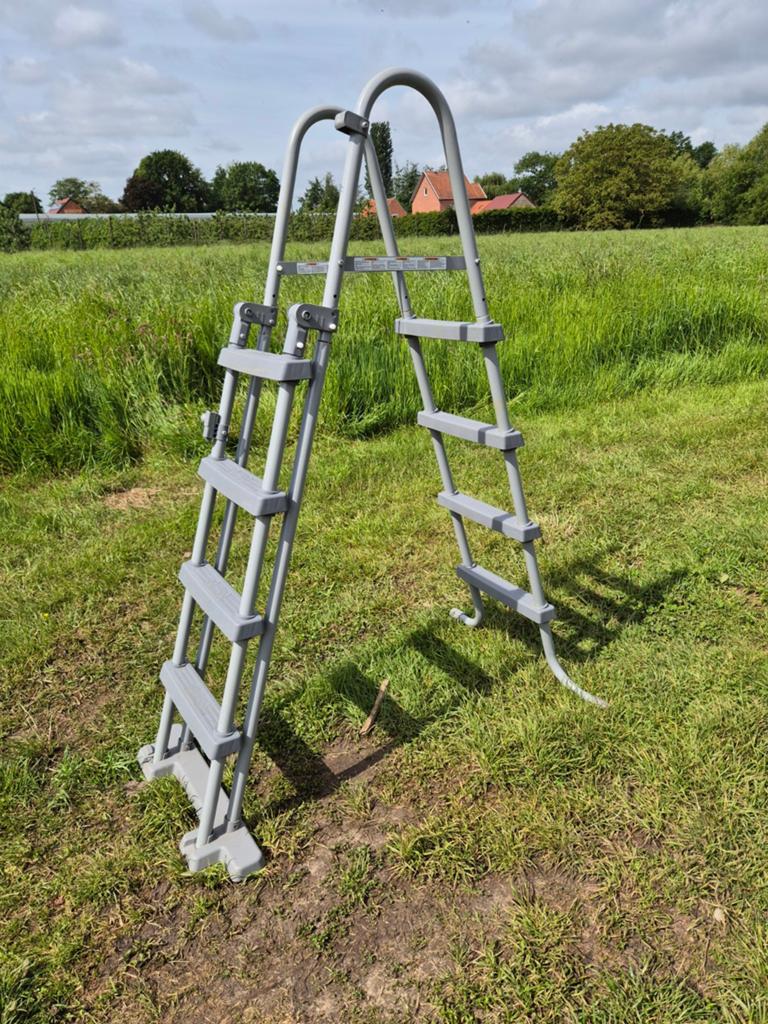 Zwembad ladder 1m10, Ophalen, Ladder