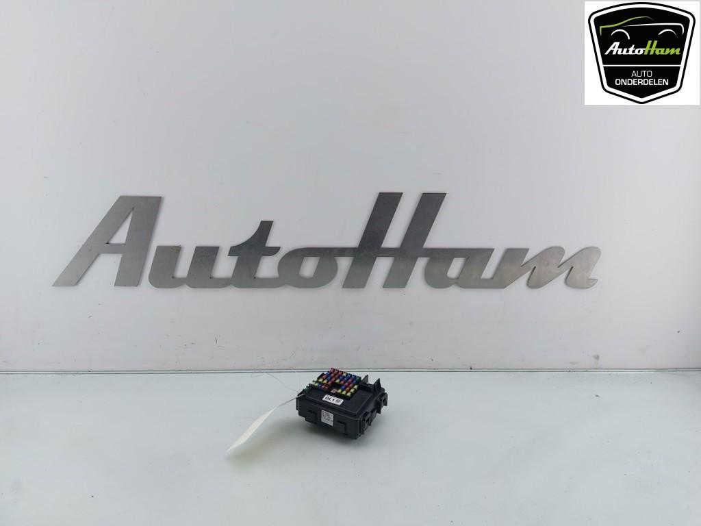 ZEKERINGKAST Kia Sportage (QL) (|91950D9BA0|), Auto-onderdelen, Gebruikt, Kia