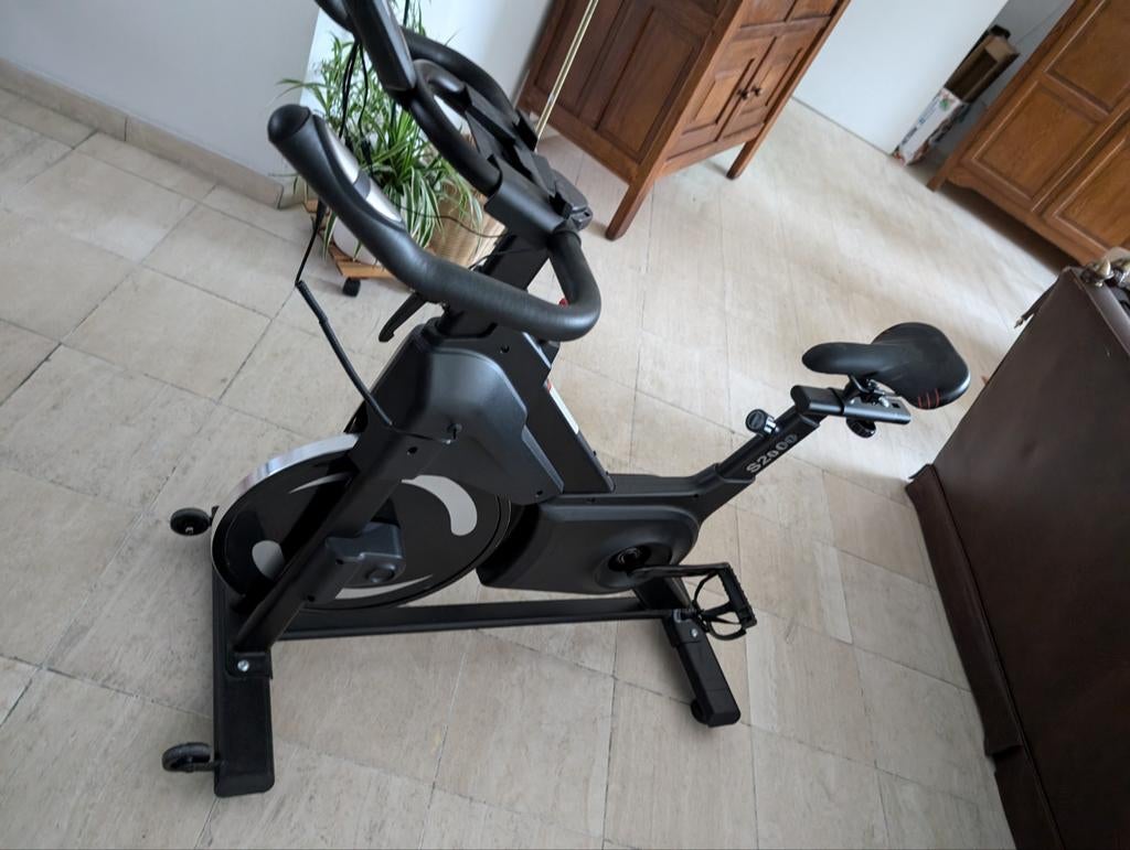 Vélo d’intérieur Senz Sports S2000 en excellent état, Vélo de spinning, Jambes, Comme neuf, Enlèvement