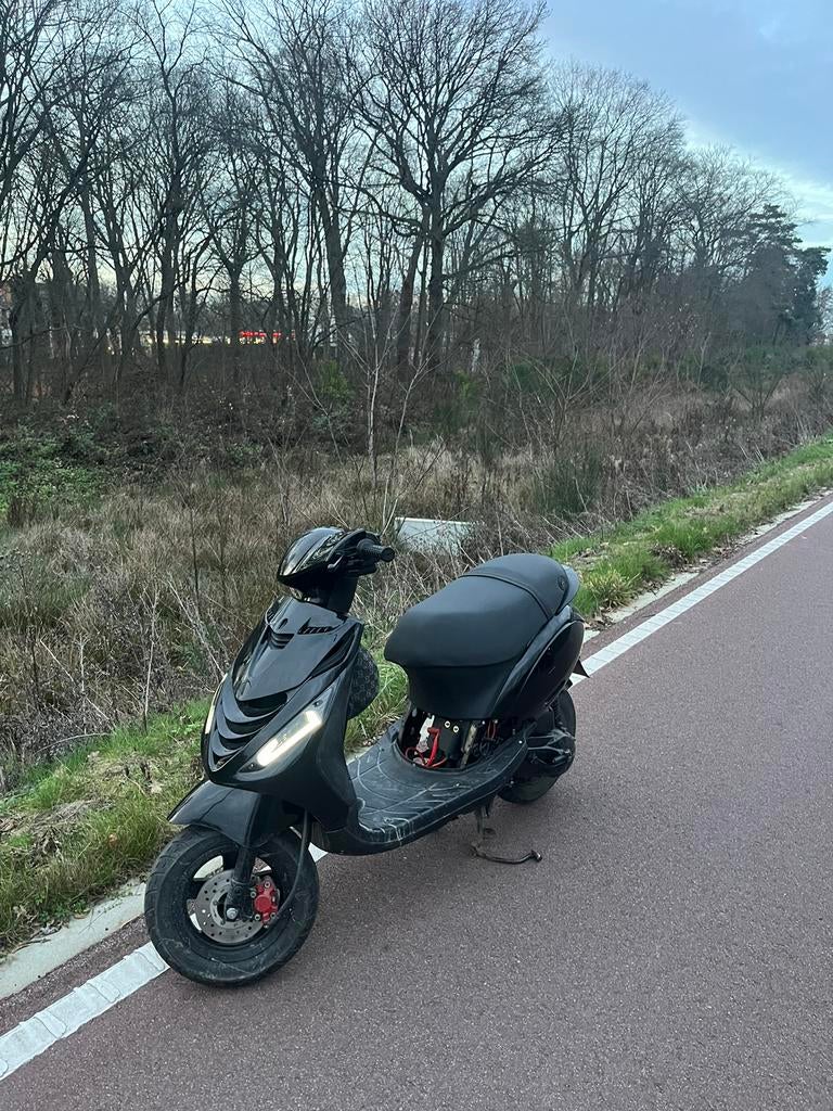 Zip 2 t 50 cc, Vélos & Vélomoteurs, Scooters | Piaggio, Zip, Comme neuf, Classe B (45 km/h), Enlèvement