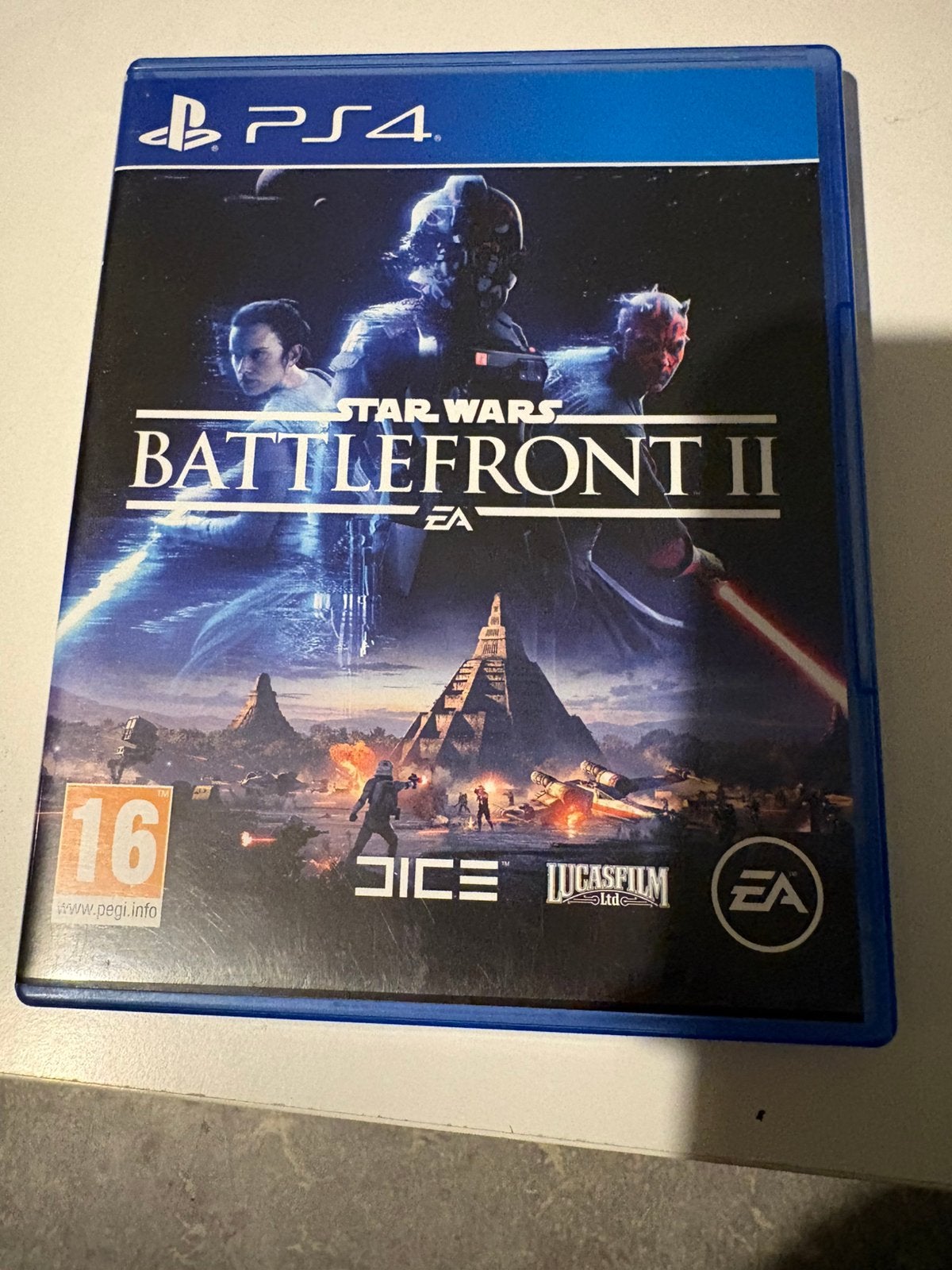 Star Wars Battlefront 2, Games en Spelcomputers, Ophalen of Verzenden, Zo goed als nieuw