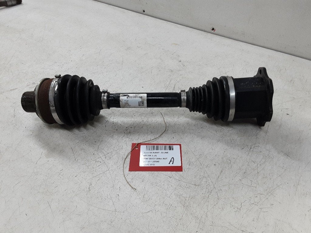 CARDAN AVANT GAUCHE (TRANSMISSION) Audi A4 Avant (B9), Auto-Union-Straße  1,
85057  Ingolstadt, DE, Info@audi.de, Audi, Utilisé