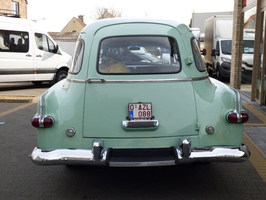 Packard Lady Henney ambulance, foto 5