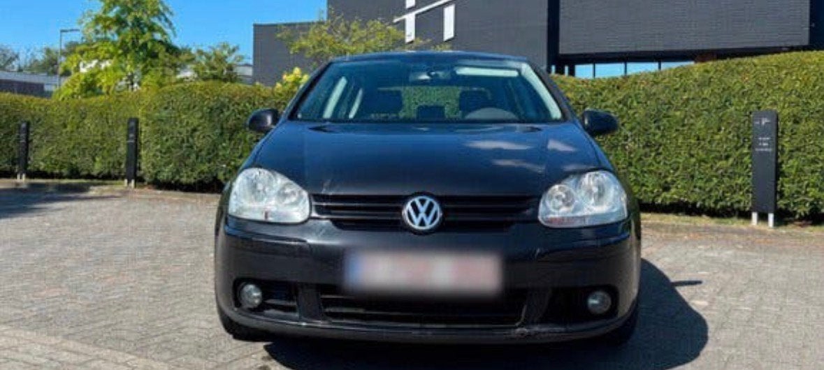 Volkswagen Golf V 2L Gekeurd voor verkoop benzine 138 dkm!, Auto's, Volkswagen, 110 kW, Euro 4, 2000 cc, 5 zetels