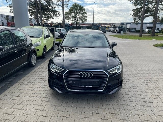 Audi A3 35 TFSI S-Tronic Automaat S-Line, 38853 KM, gekeurd, Auto's, Stof, 1498 cc, 4 cilinders, Zwart